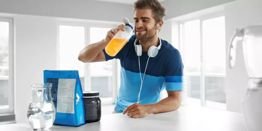 Should You Take Supplements Before or After a Workout? Should You Take Supplements Before or After a Workout?